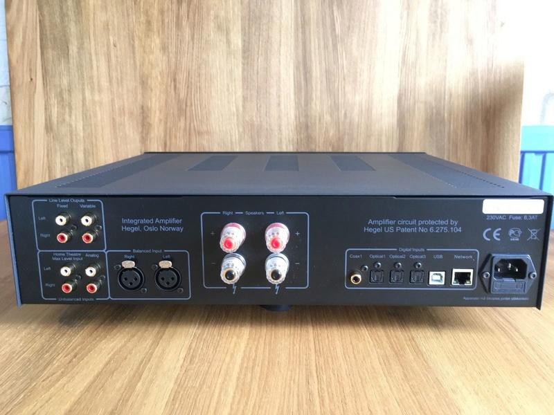 Hegel H160 Amplifier (used ) 710
