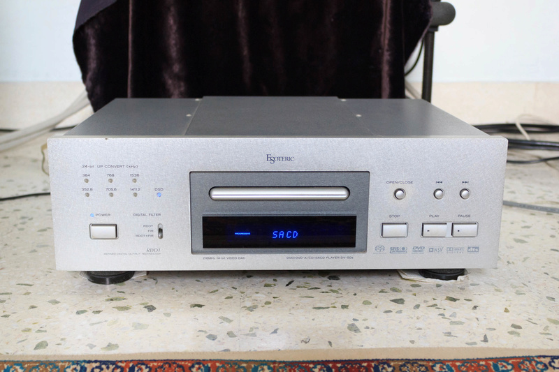 Esoteric DV-50S SACD DVD-A CD Player (used) Img_4311