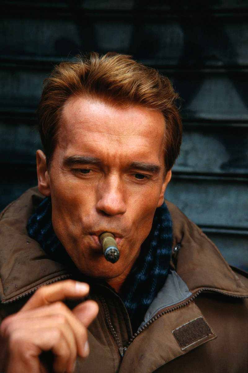 ARNOLD SCHWARZENEGGER - Page 10 1a8c5b10