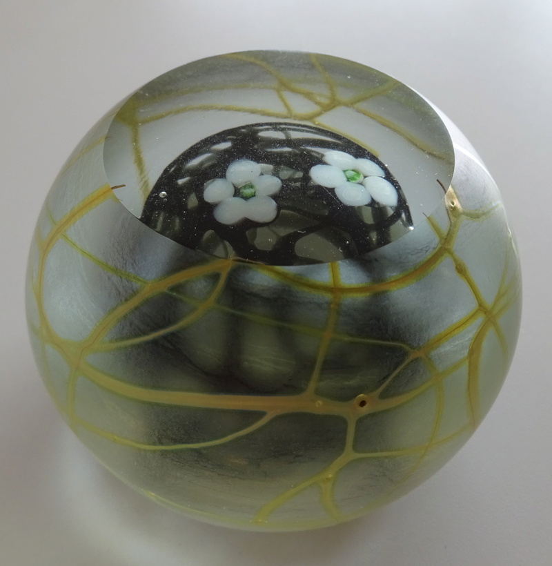 Paperweight Gerald Larcomb & Sally Wicht (USA) Signed10