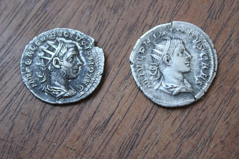 Est-ce que ces pièces romaines sont authentiques ? Img_3717