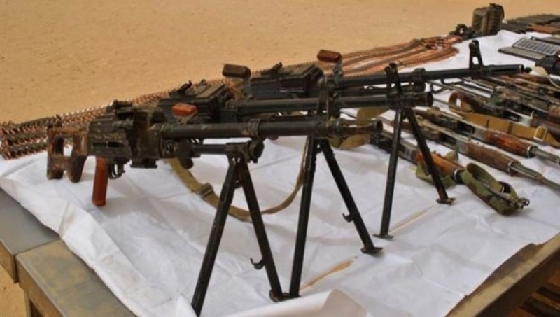 Army discovers cache containing large quantity of arms, ammunition in Adrar Img_7746