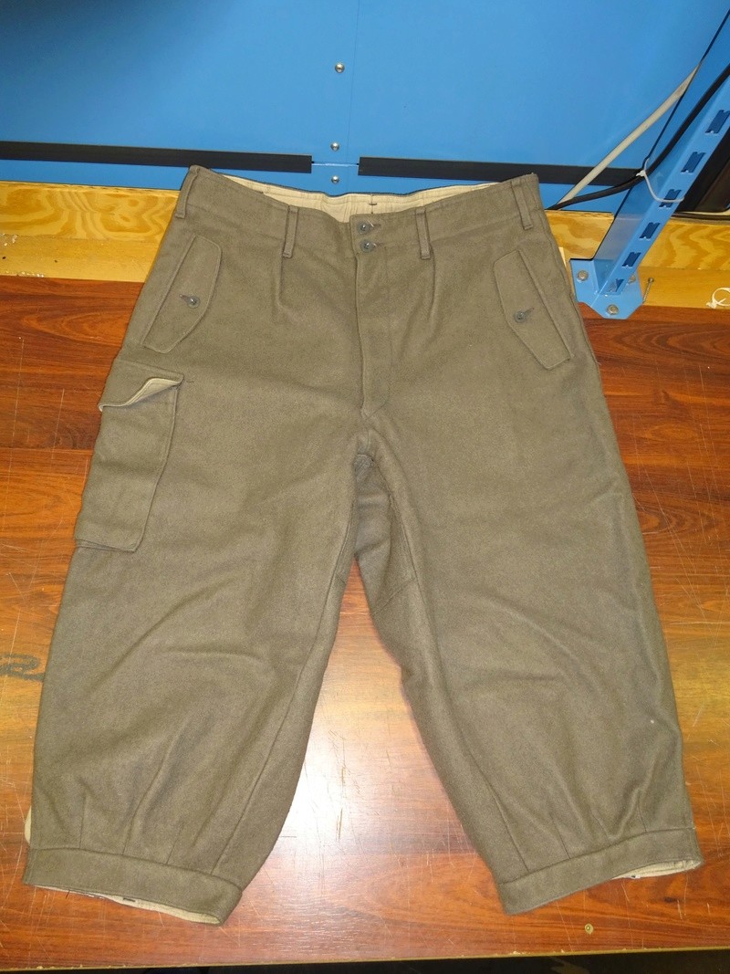 some pics of never worn Austrian Army mountain troops' knee-breeches (Berghose) 01_dsc10