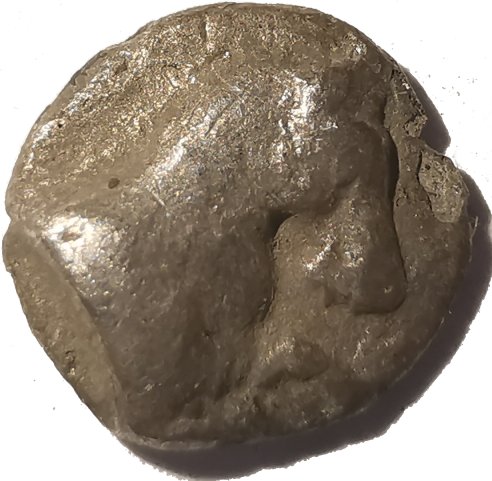 Hemiobolo de plata. Kyme, Aeolis, Siglo IV a.C. 632b10