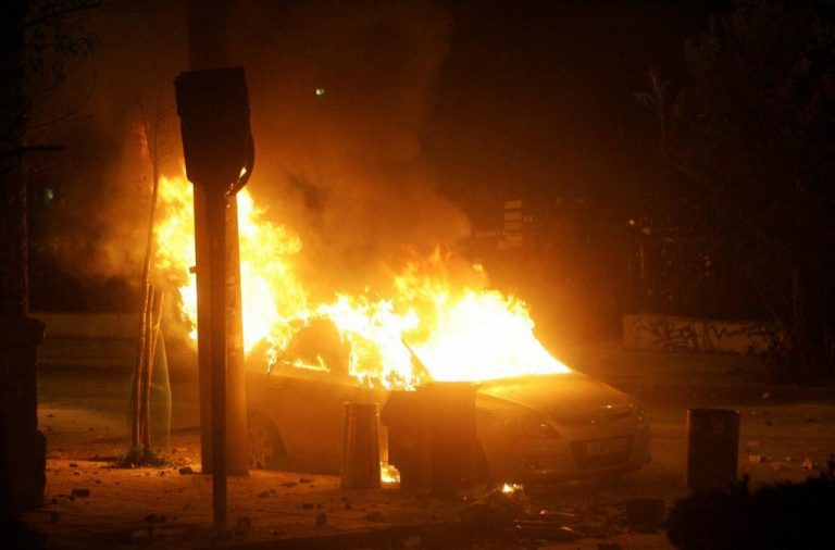 Αττική: Μπαράζ εμπρηστικών επιθέσεων τη νύχτα σε αυτοκίνητα – Προκλήθηκαν μεγάλες ζημιές Empris10