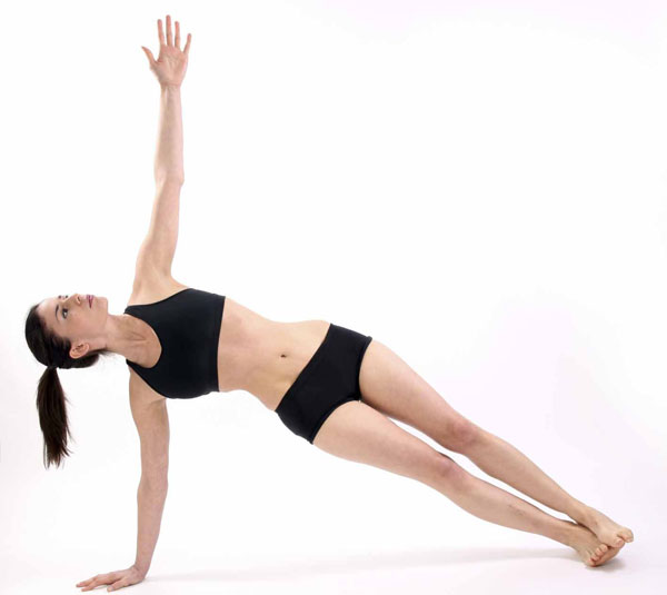 15 tư thế yoga giảm cân 15-tu-21