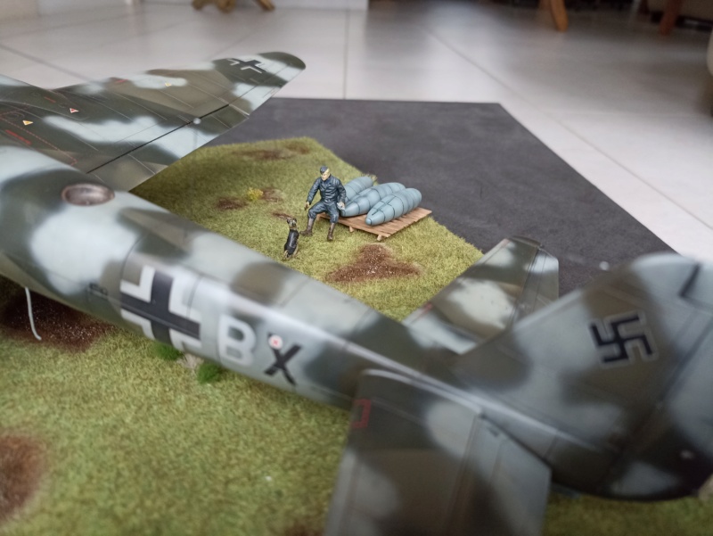 JU-88 C6 ICM 1/48 + diorama terminés Img_2063