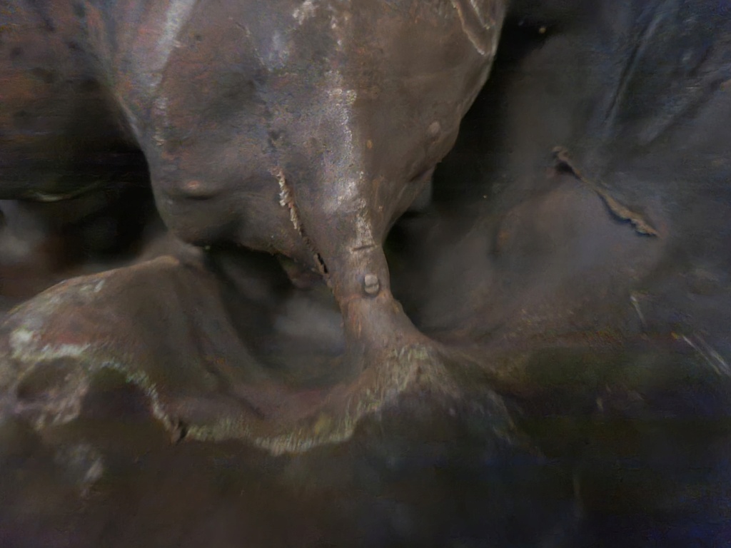 Mystérieuse sculpture bronze contemporain 20240111