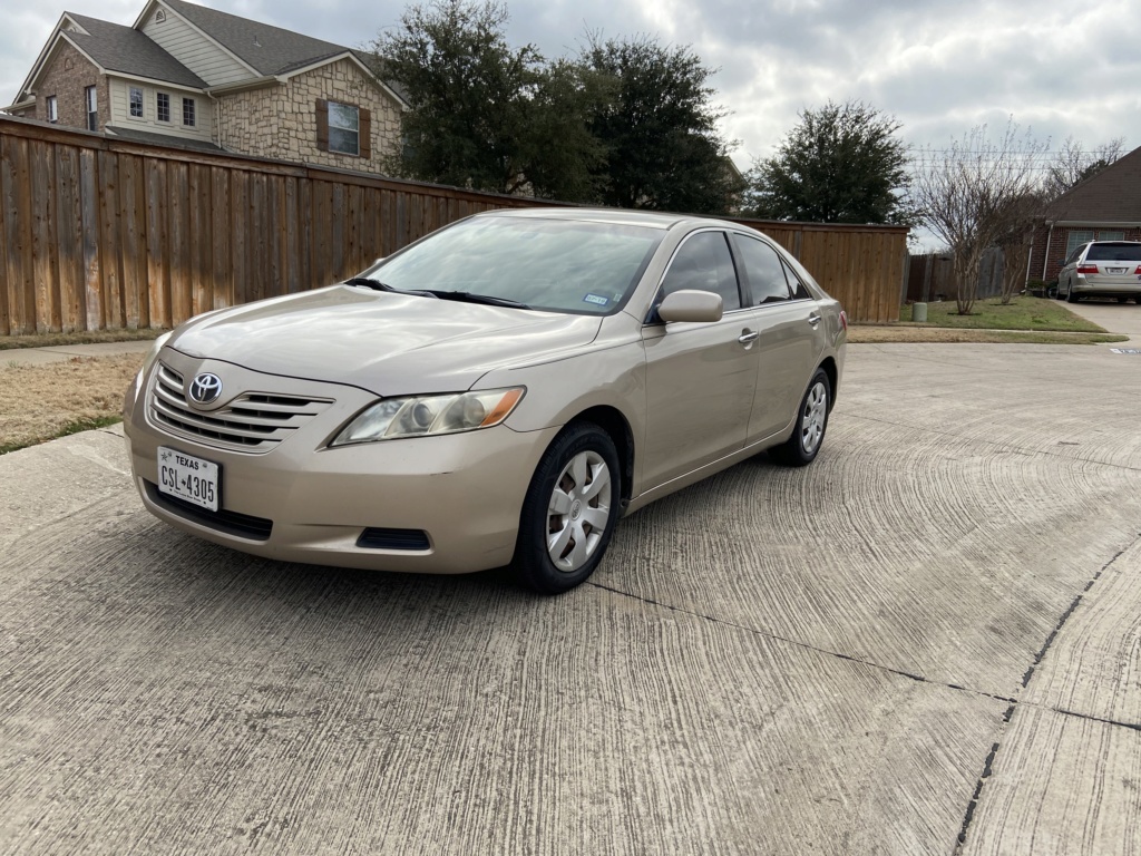 卖车 07年 Toyota Camry $4200 Img_0411