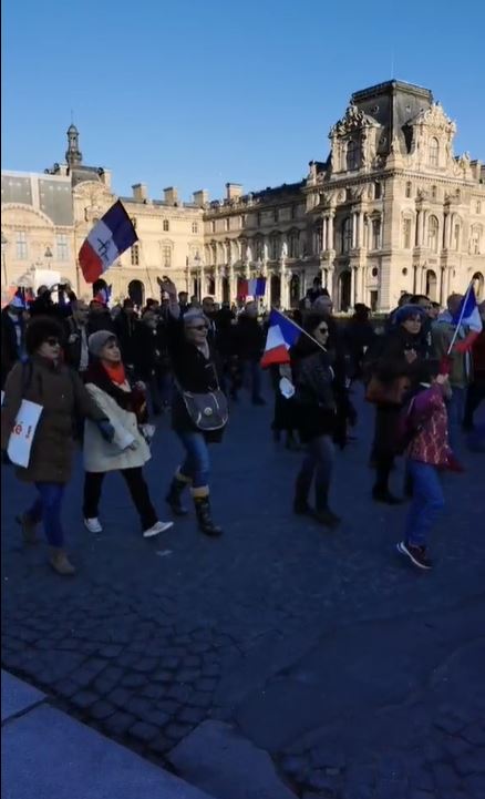 FIN DE LA REPUBLIQUE FRANC MACONNE PAR LE CHOIX DE DIEU - L' ENFANT D'ALZO DI PELLA  - Page 34 Video_14