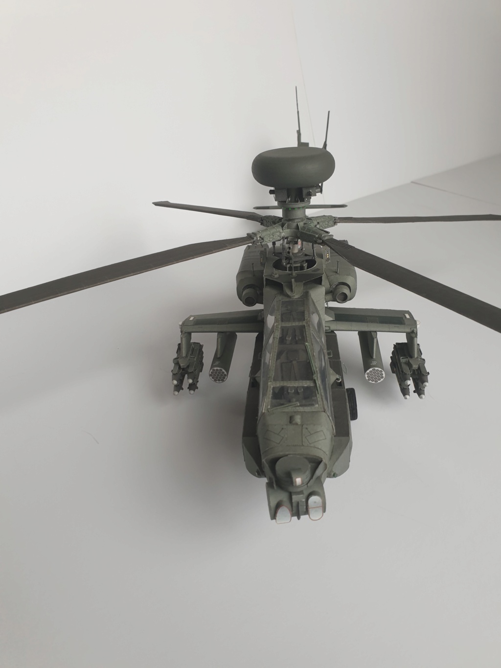 AH-64A APACHE ,1:33, Modelarz hergestellt von Lachezar 20221225