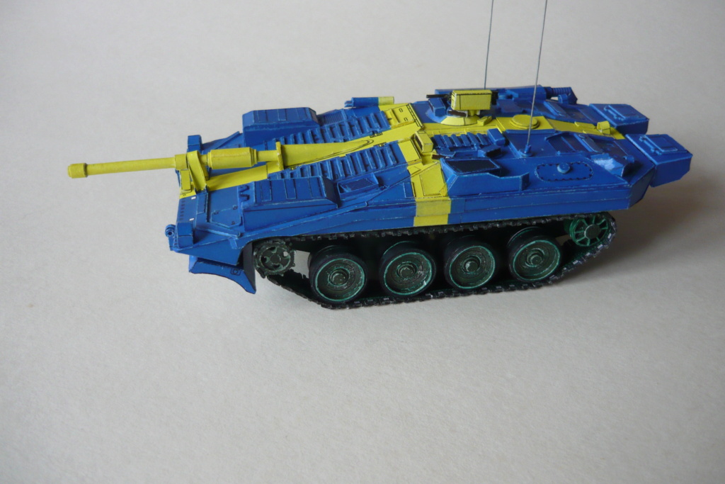 Stridsvagn Strv 103C - Maßstab 1:48, entworfen von Lachezar P1070425