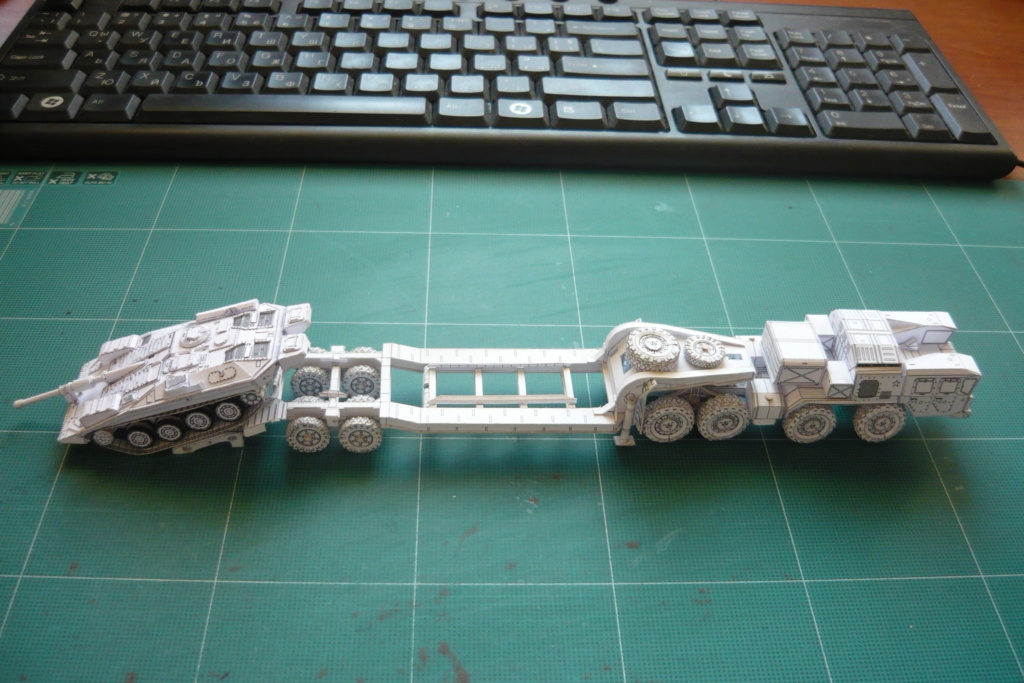 Stridsvagn Strv 103C - Maßstab 1:48, entworfen von Lachezar P1090315