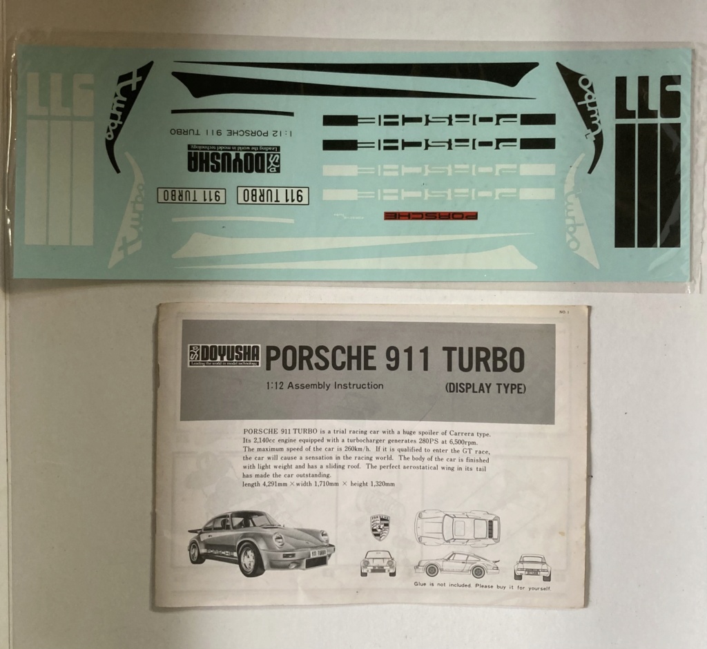 [DOYUSHA] PORSCHE 911 Turbo 1/12ème Réf D.B.S-5-9800 Img_2152