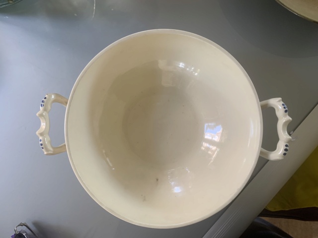Serving dish (no lid) marked with single clover: German or Dutch? Img_4920