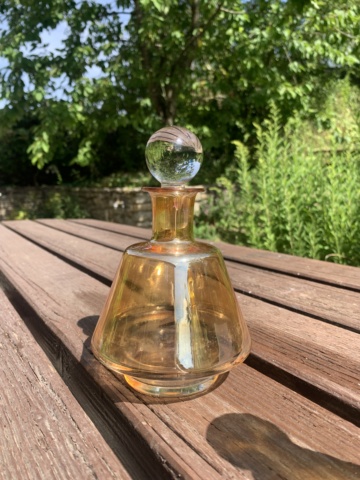 Iridescent gold/clear french (?) perfume bottle with engraved mark Img_6016