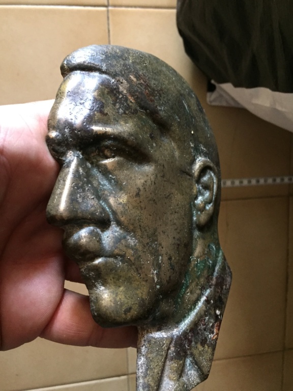PLaque buste Adolf bronze laiton fonte ?  067e3110