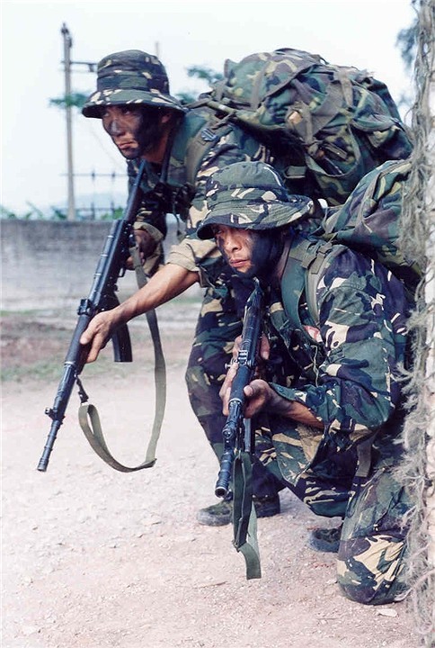 PLA Type 03 Special Forces DPM uniform Chine-17