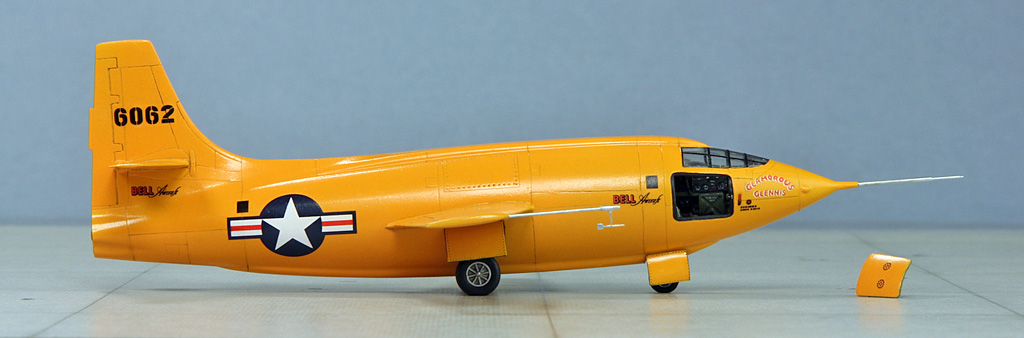 Bell X-1 (ou XS-1) "Machbuster" (1:72 Tamiya) Img_0815