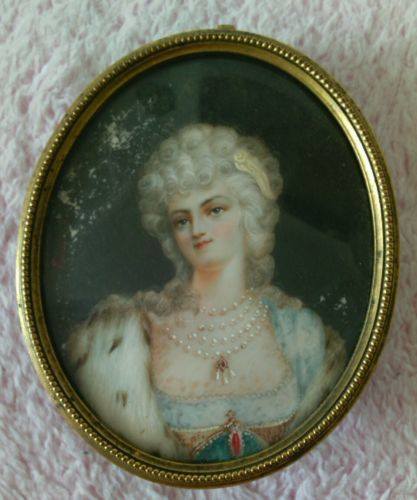 Marie-Antoinette : miniatures XIXè siècle, et après 15605110