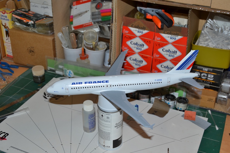 AIRBUS A 320-211 "Air France" [Heller-1/125] - Page 2 0010