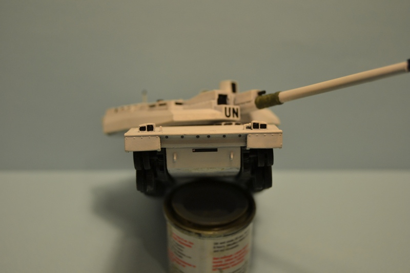 [REVELL] Char de combat GIAT AMX 56 LECLERC T5 ONU Réf 03131 Dsc_0240