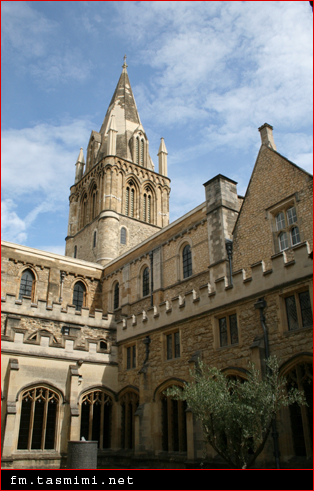 جامعة أوكسفورد ( The University of Oxford) 01510