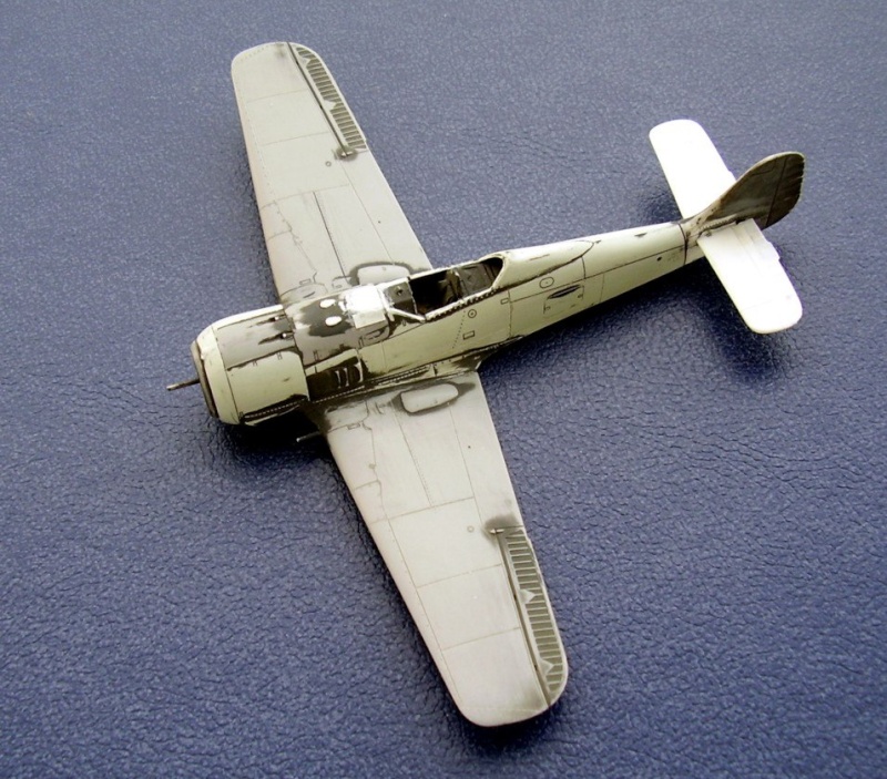 FW-190A-5 in 1/72 utilizant le kit Revell  Fw-19021