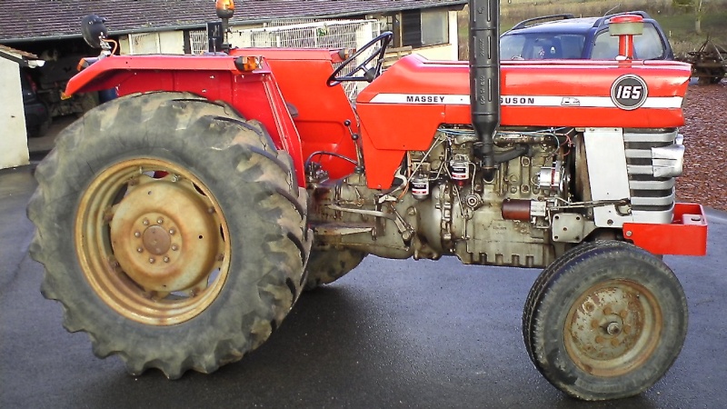 Massey Ferguson 165 mark III - Page 3 Tosh0189