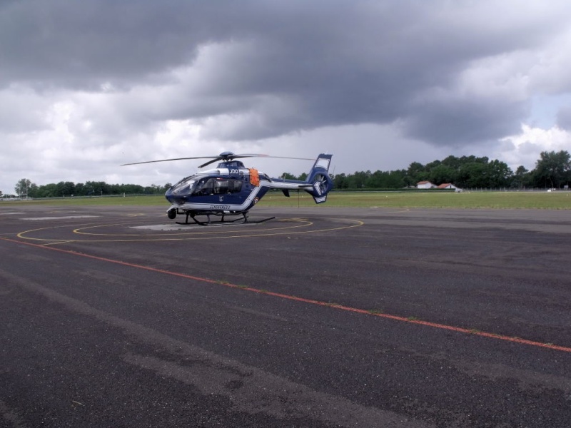 28 & 29 juin: fete de l'hélicoptère Alat Dax (40) Dscf9097