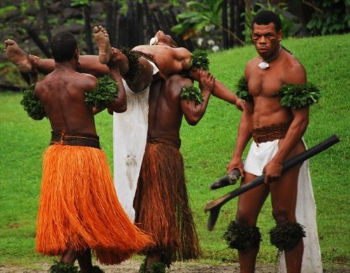 Peut-on faire confiance aux Fidjiens... Cannib10