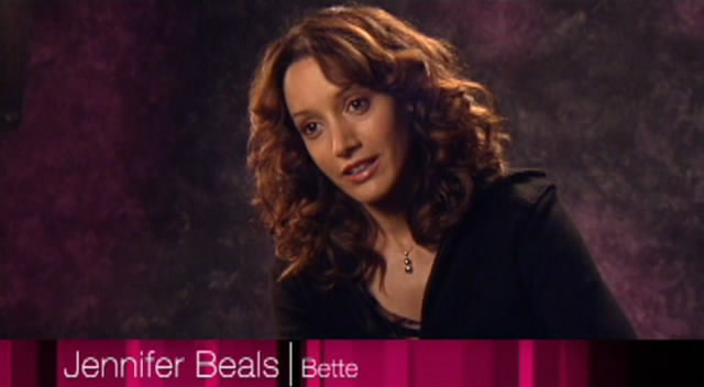 Galería de Jennifer Beals - Página 14 Snapsh14