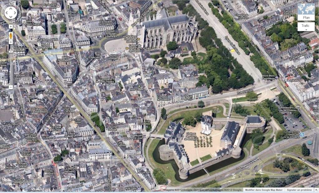 Google Maps : des villes en VERITABLE 3D (45°) Nantes10