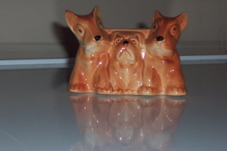 Crown Lynn animals Shapes19
