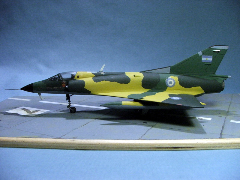 Matchbox - Mirage III CJ - 1/72 (VINTAGE) M3cj0210