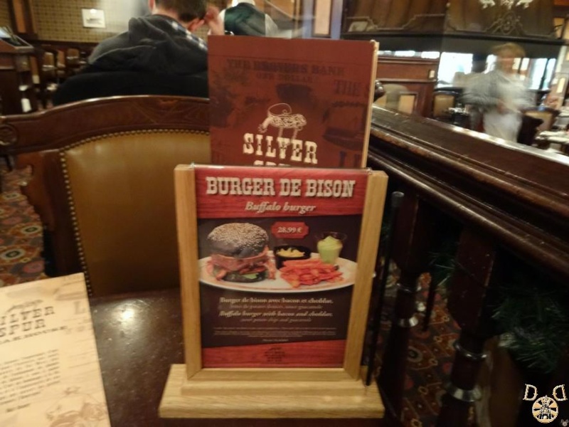 Silver Spur Steakhouse (Disneyland Parc) - Page 2 05010