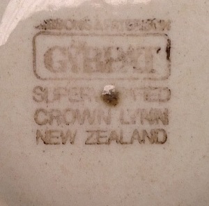 Gibpat saucer with no name pattern Gibpat11