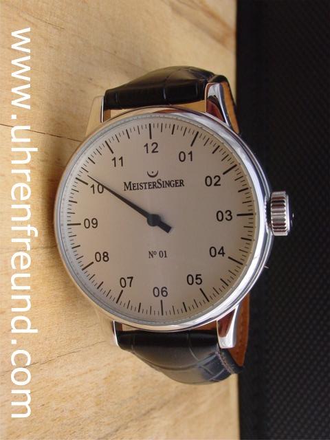 Précision d'une montre mécanique automatique - Page 2 Watch_10