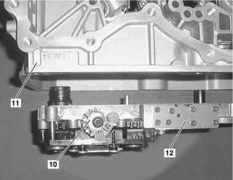 w168 - (W168): Esquema de acesso ao câmbio automático Fgs_210