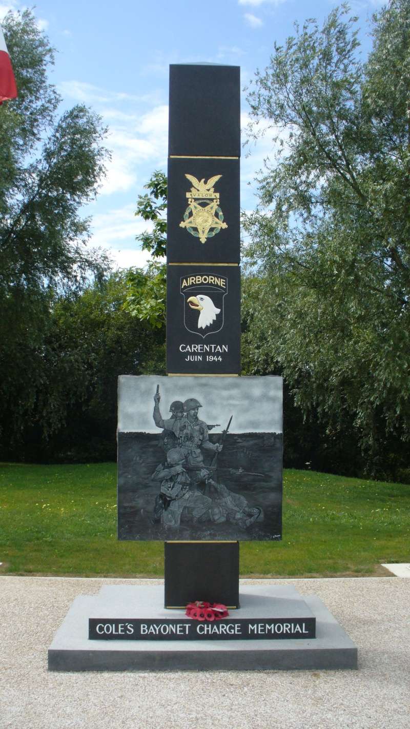 Monument WW2 - Carentan ( Manche - Normandie ) P1160516