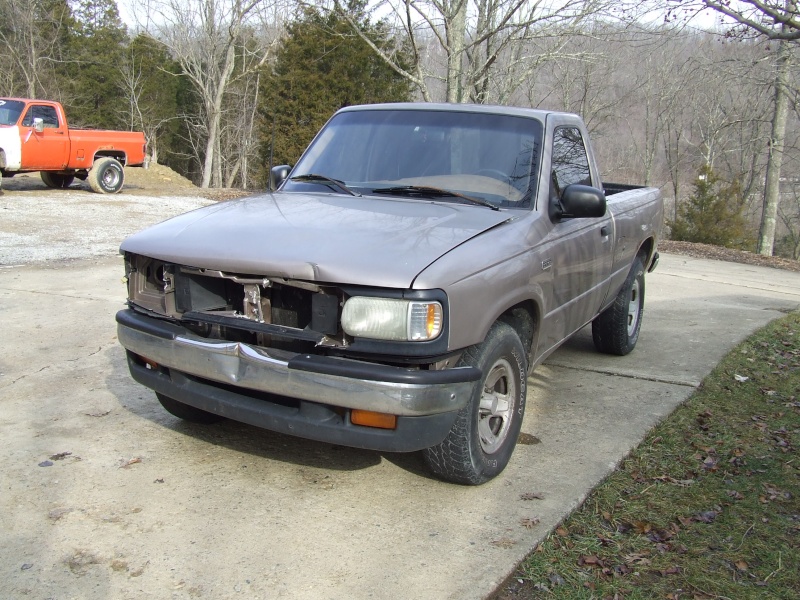 Mazda truck $880.00 In Cold Spring, Ky 00210