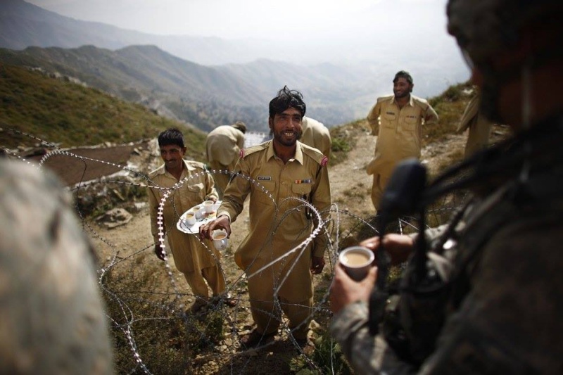 Pakistan Border Guard Man-Jamme Uniform 10927210