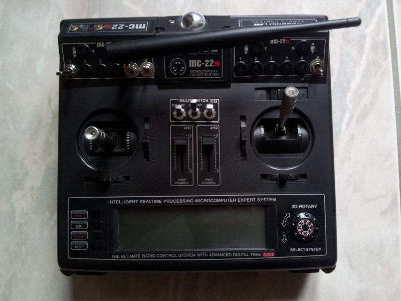 vends radio GRAUPNER MC22 à synthèse 41 MHz + 2.4 GHz FrSky 20150210