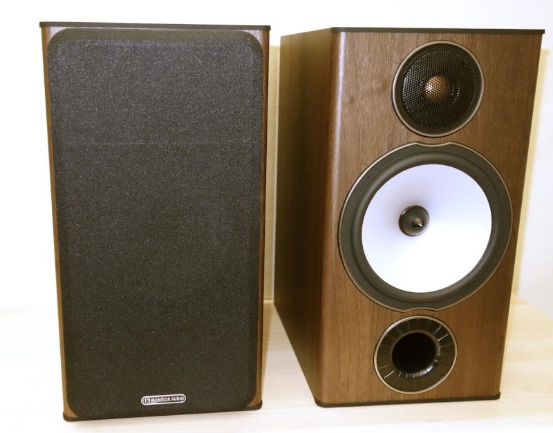 Monitor Audio Bronze BX2 standmount speakers (used) - SOLD Monito10