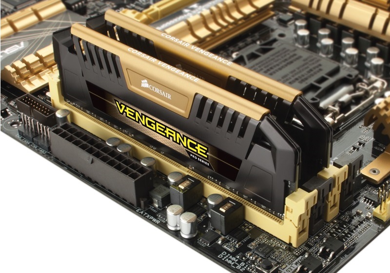 FS- Combo Asus Z87I-DELUXE + Corsair Vengeance Pro Gold 16GB 2X8GB DDR3-2400 CL11  10588710