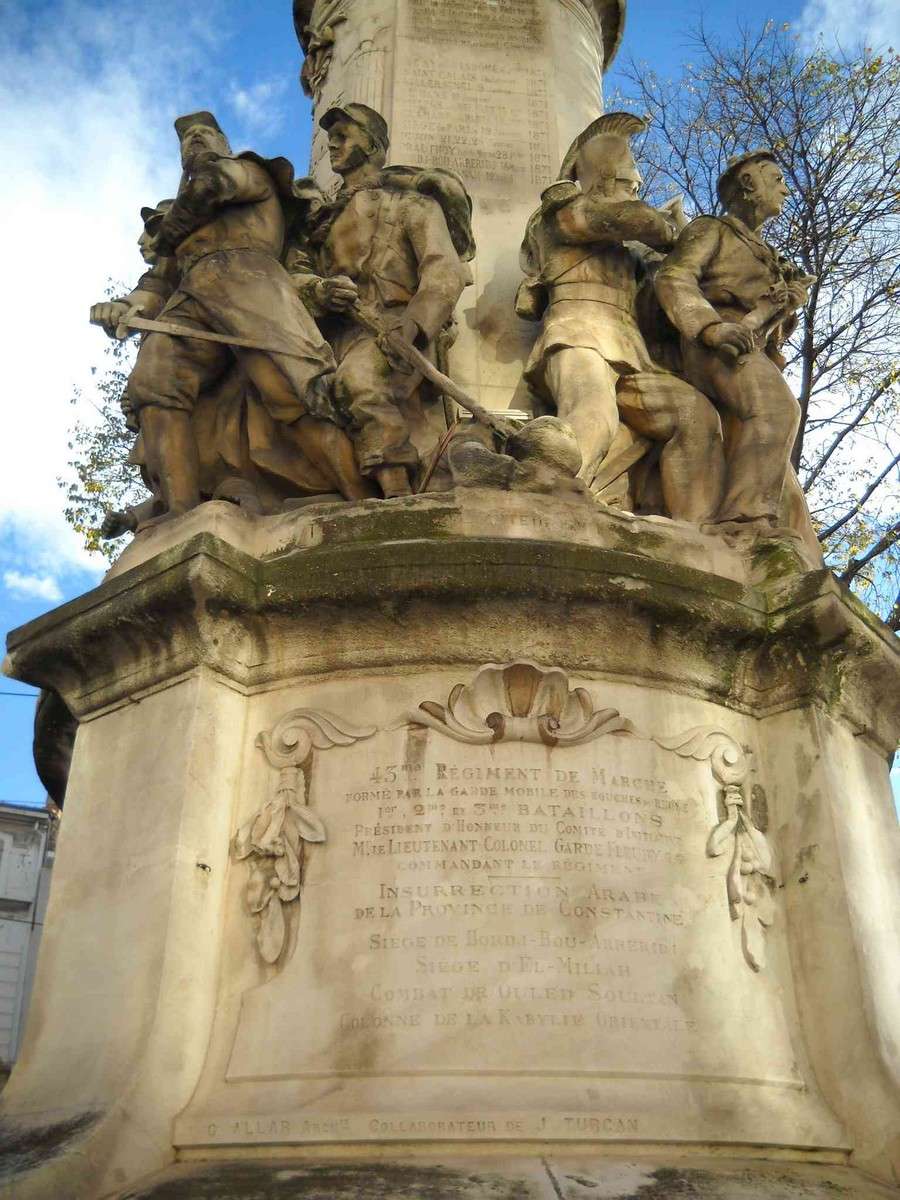 [Histoires et Histoire] Monuments aux morts originaux Français Tome 1 - Page 17 166
