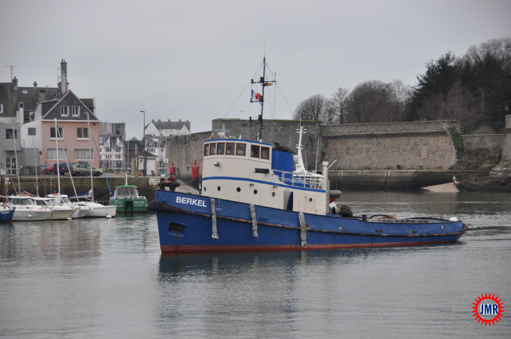 [Vie des ports] LE PORT DE CONCARNEAU - Volume 005 - Page 30 2276