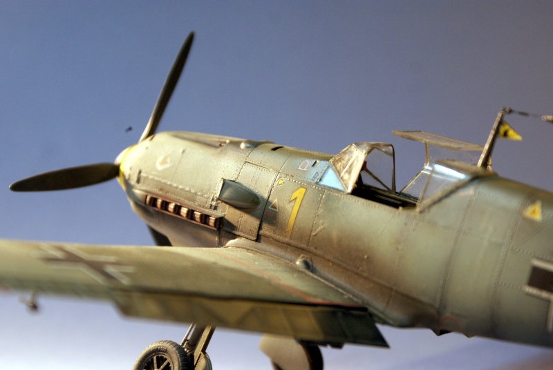 Messerschmitt Bf 109 E-1 "Gelbe 1" I./3./JG 21 - Juin 1940 - Kit Eduard (Profipack) 1/32 A02010