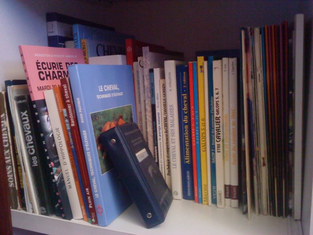 Livres sur les chevaux à conseiller Dsc01210