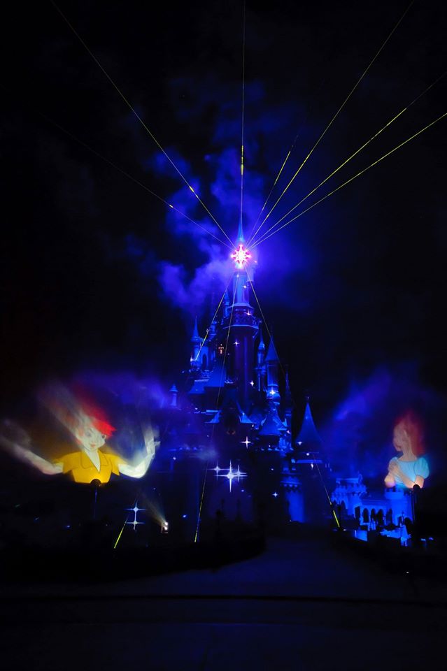 Photos publiées sur Facebook par Disneyland® Paris - Page 7 10896310